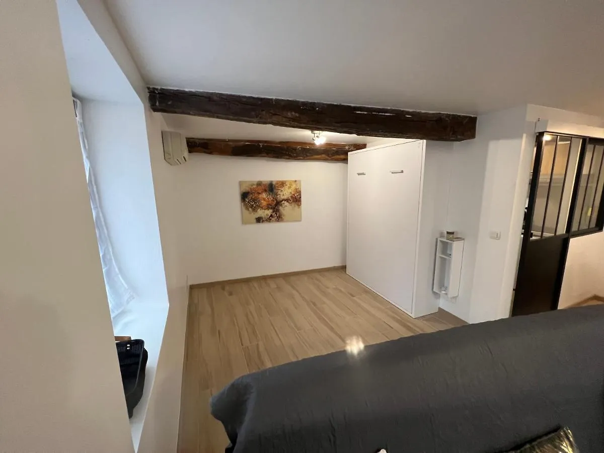Tres Joli Loft De 40 M2 Idealement Situe Сен-Годенс Апартаменты